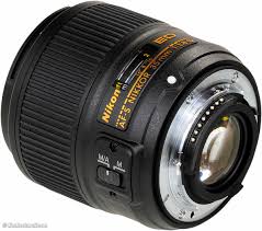 Nikon AF S NIKKOR 35mm f/1.8G lens