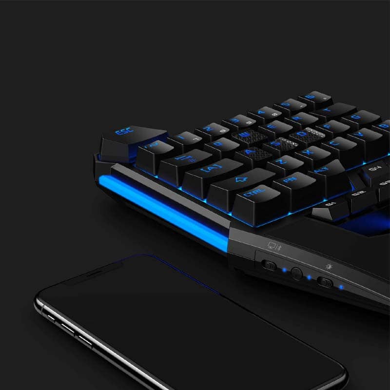 Flydigi Scorpion Bluetooth RGB Mechanical Keyboard 3