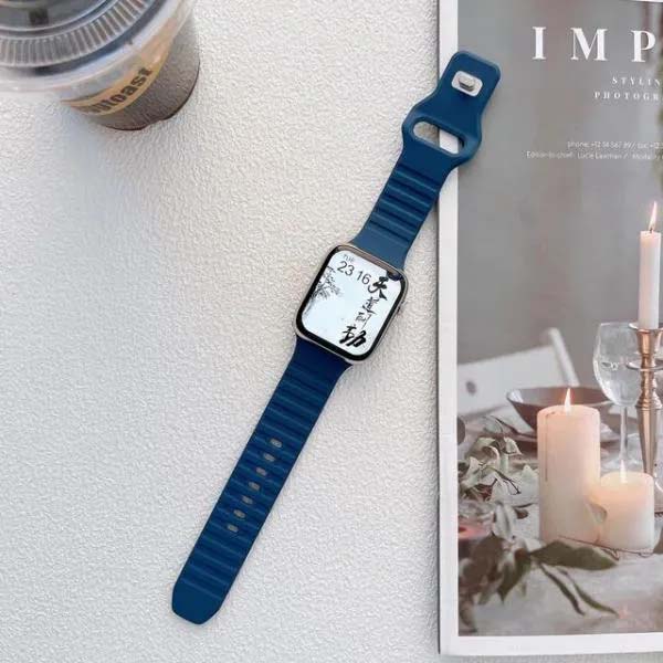 Soft Silicone Sport Band for iWatch 44 / 45mm