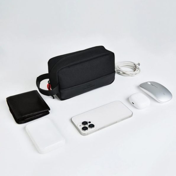 WiWU Essen Travel Pouch – Compact &amp; Stylish Organizer Bag for Travel Essentials