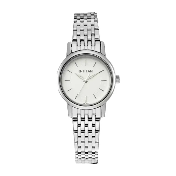 Titan NR2593SM04 Women’s Watch