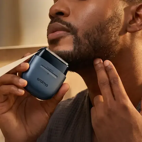 Oraimo UltraShave OFS 280 Pocket Foil Shaver image 2