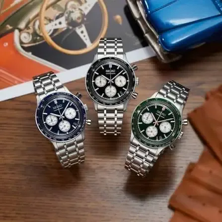Seiko SSB479 Essentials Men's Quartz Chronograph Watch image 3