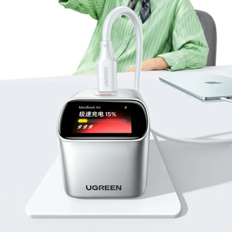 Ugreen X740 Compact 45W USB C GaN Fast Charger 1