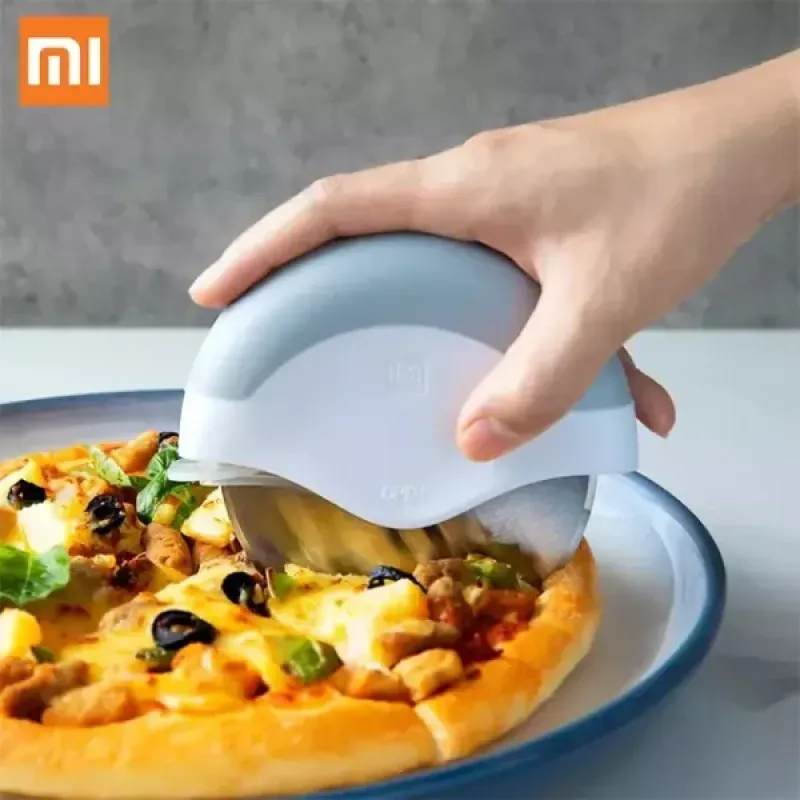 Xiaomi Huohou Portable Pizza Cutter Wheel Knife